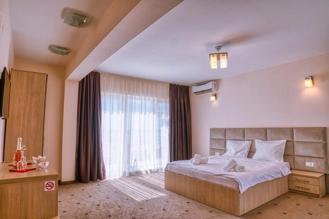 Sammos Beach Resort Navodari Exterior photo